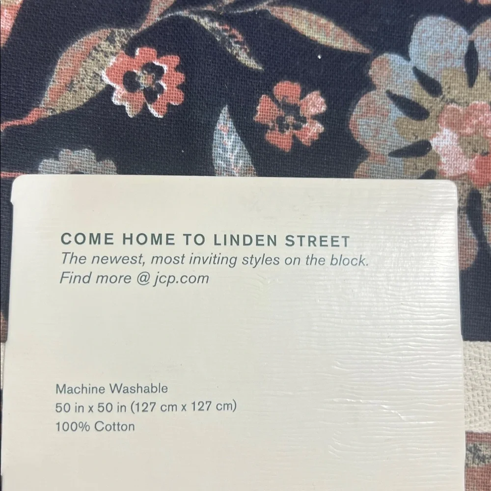 Linden Street Floral Madison Table Throw Tablecloth Blue 50 in x 50 in NIP
